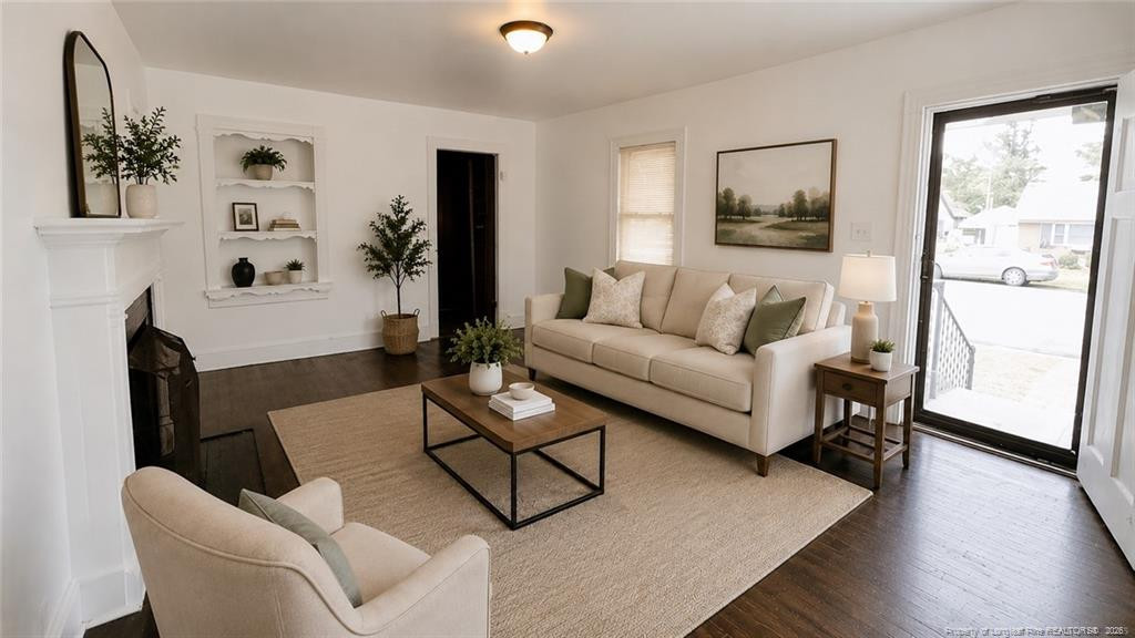 1105 Colonial Avenue Property Photo 2