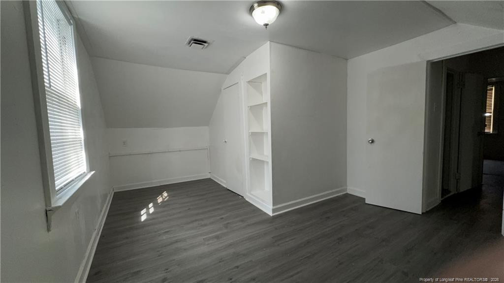 1105 Colonial Avenue Property Photo 21