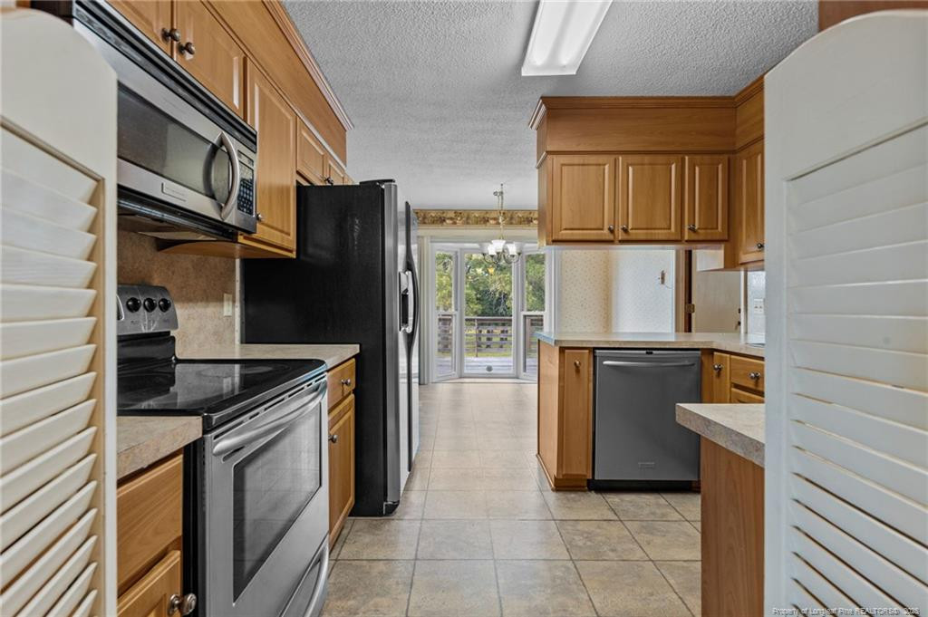 241 Hight Road Property Photo 7