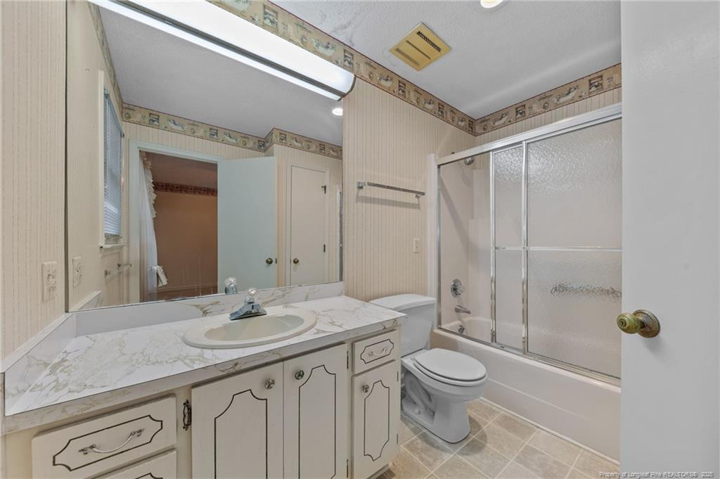 241 Hight Road Property Photo 23