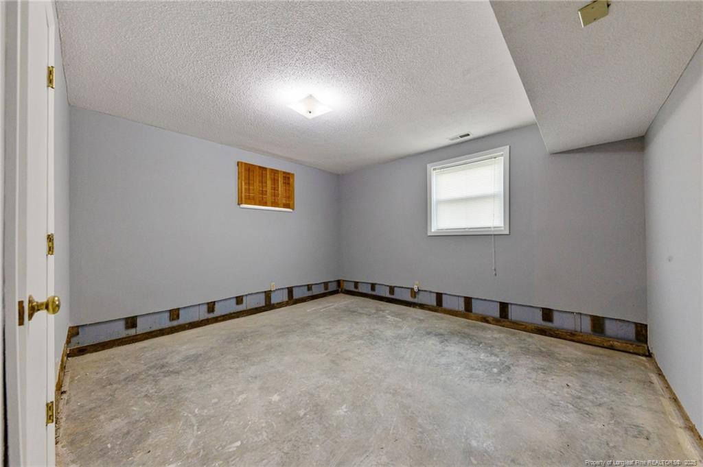 241 Hight Road Property Photo 35