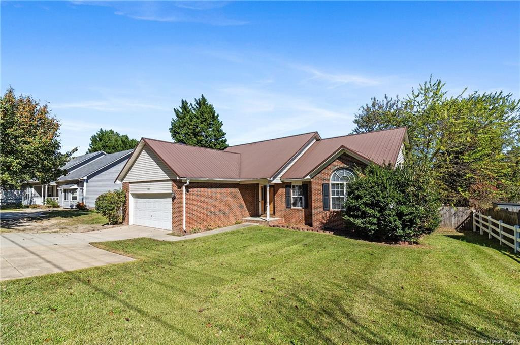 780 Wayside Road Property Photo 3