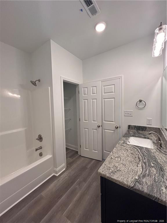 407 Morehead Street Property Photo 8