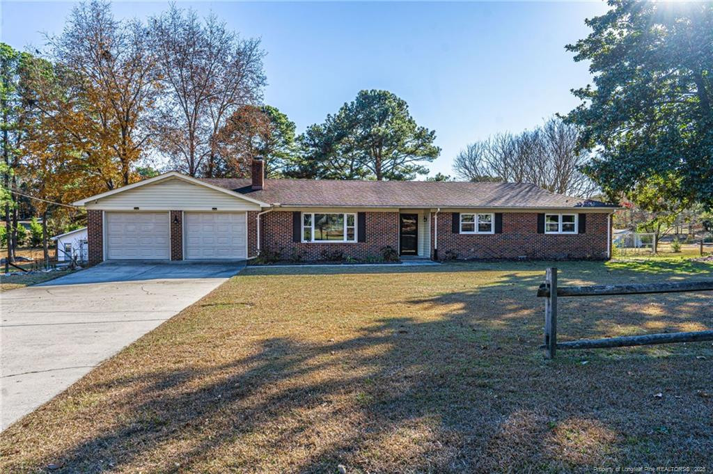 255 Foxcroft Road Property Photo 1