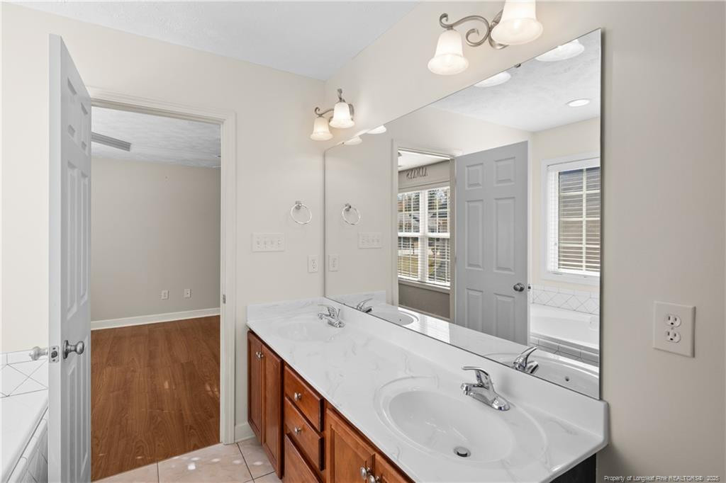 225 Hogart Street Property Photo 29