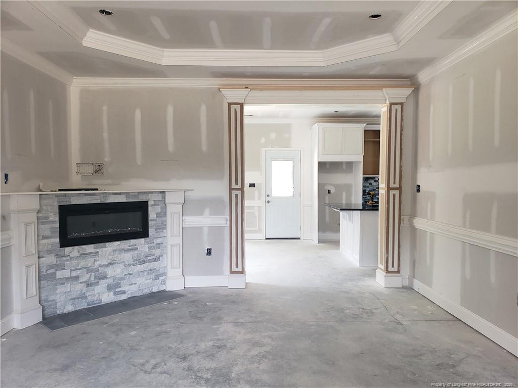 2441 Live Oak Drive Property Photo 4