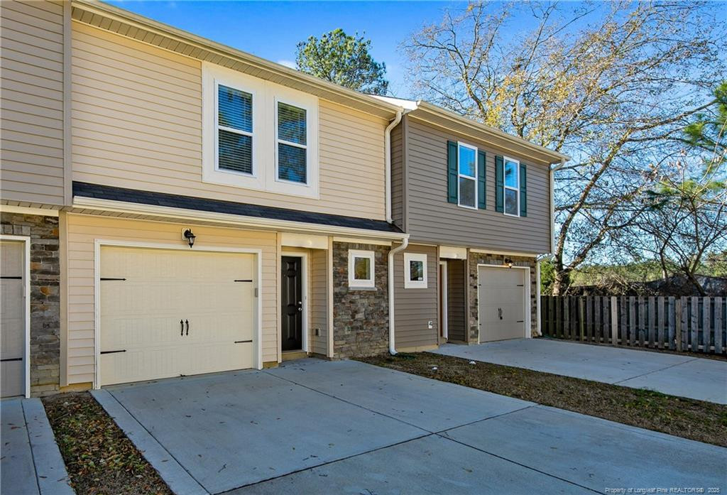 2622 Middle Branch Bend Property Photo 1