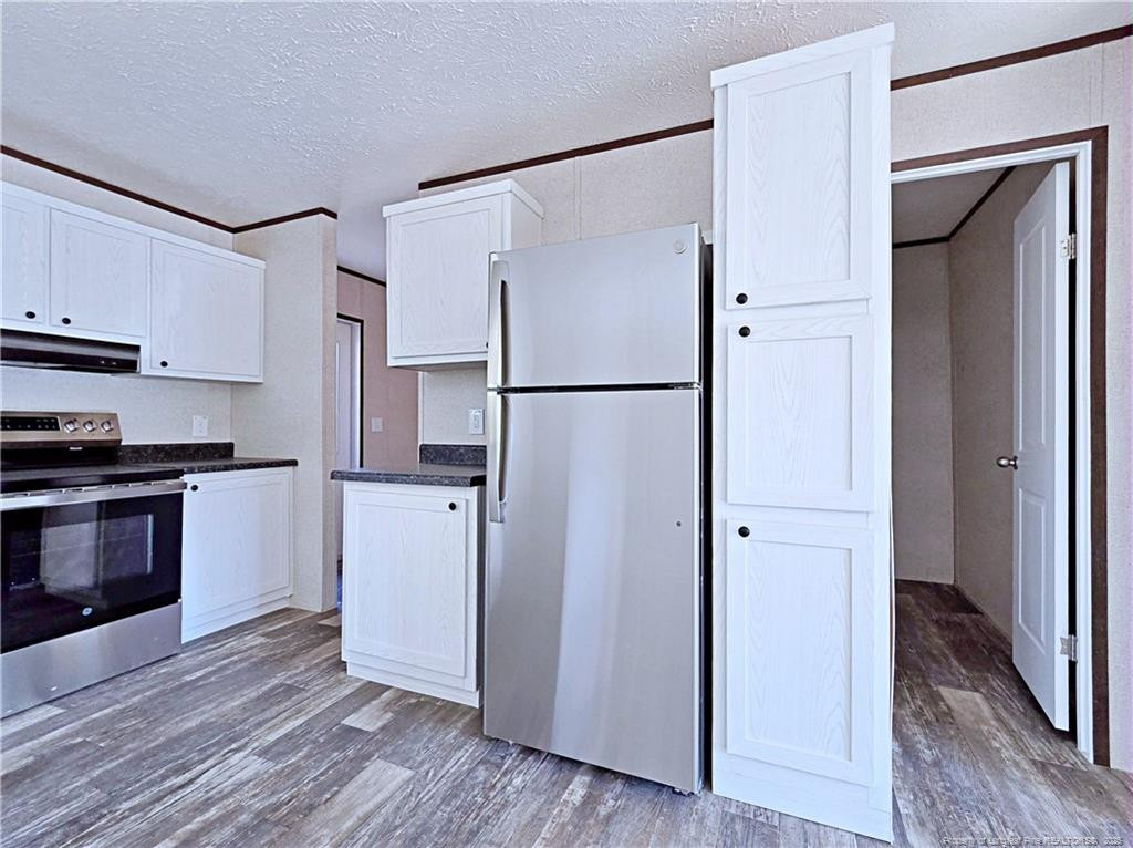 4053 Lodge Drive Property Photo 14