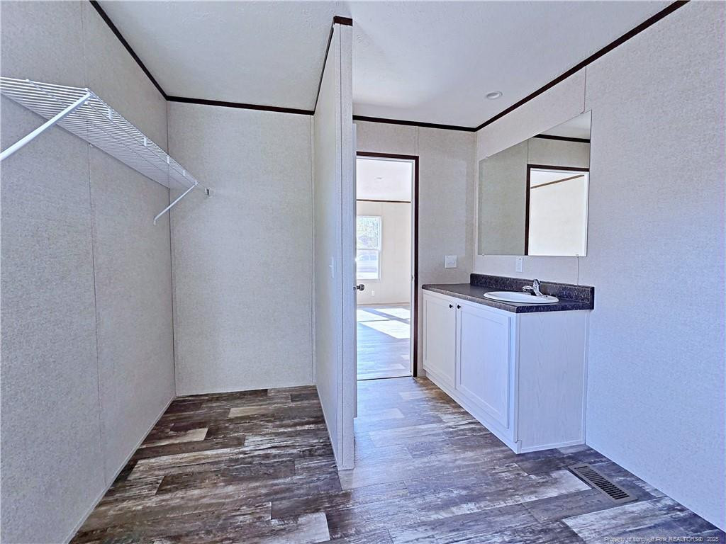 4053 Lodge Drive Property Photo 24