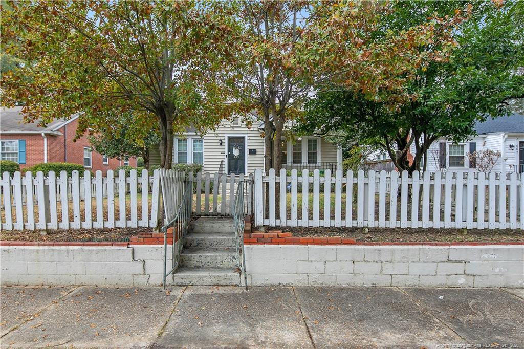 605 Greenland Drive Property Photo 4