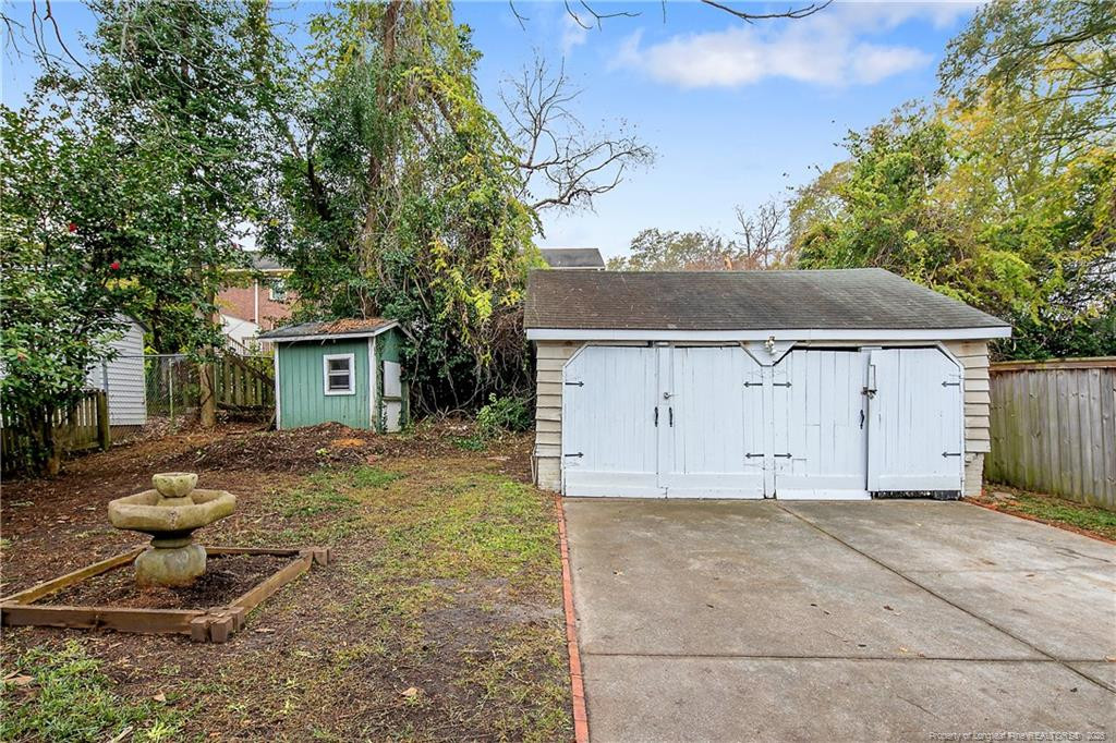 605 Greenland Drive Property Photo 28