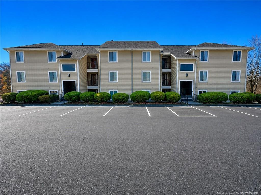 3374 Galleria Drive 3 Property Photo 1