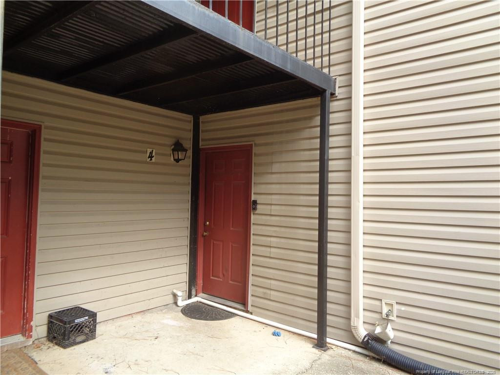 1128 Southwood Drive 4 Property Photo 2