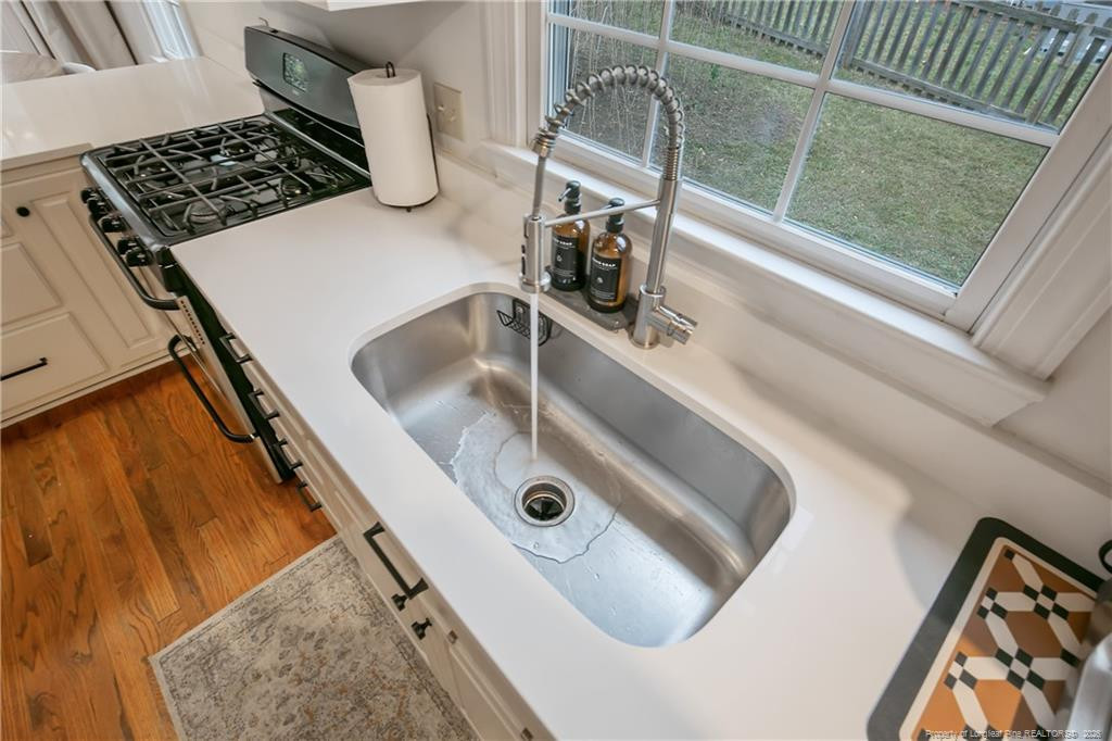 597 Greenland Drive Property Photo 15