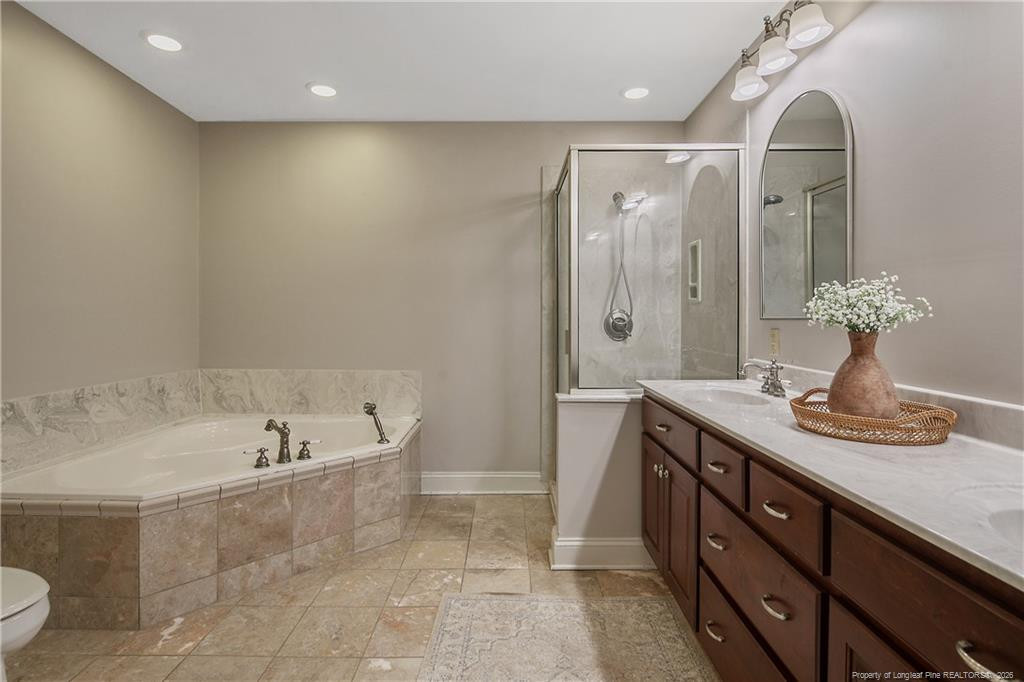 597 Greenland Drive Property Photo 27