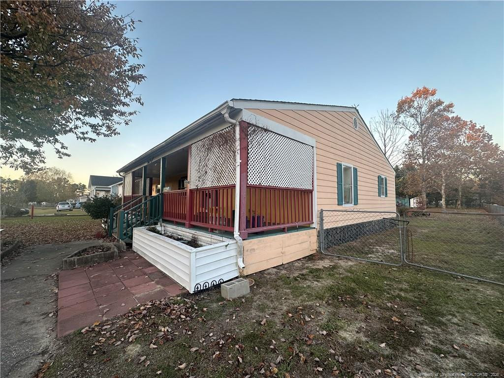 1410 Split Rail Drive Property Photo 4