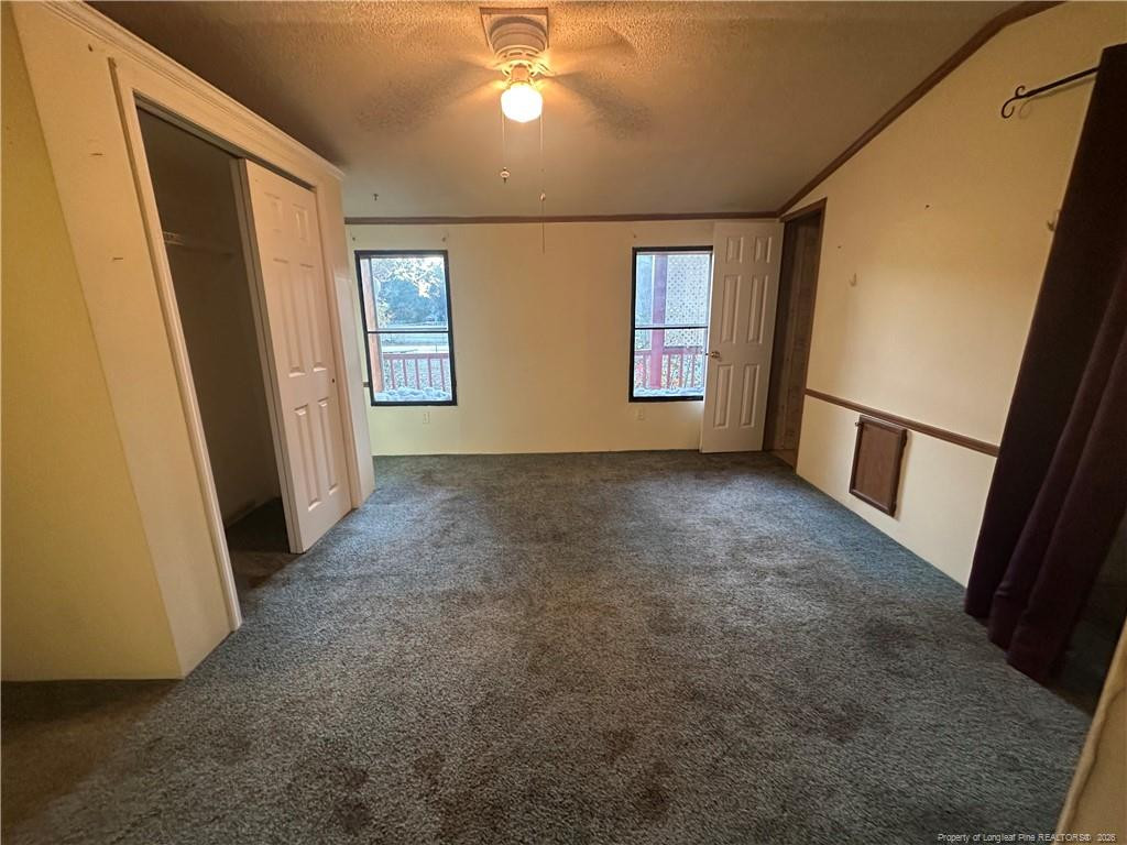 1410 Split Rail Drive Property Photo 32