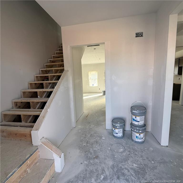 86 Cornelia Crossing Property Photo 3