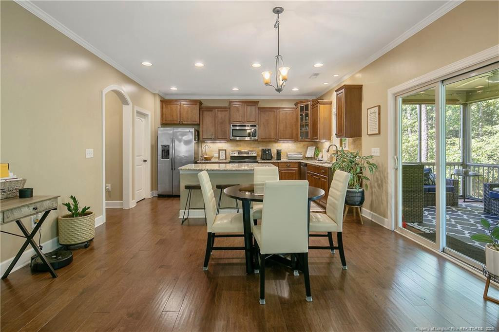 16 Spring Pond Lane Property Photo 7