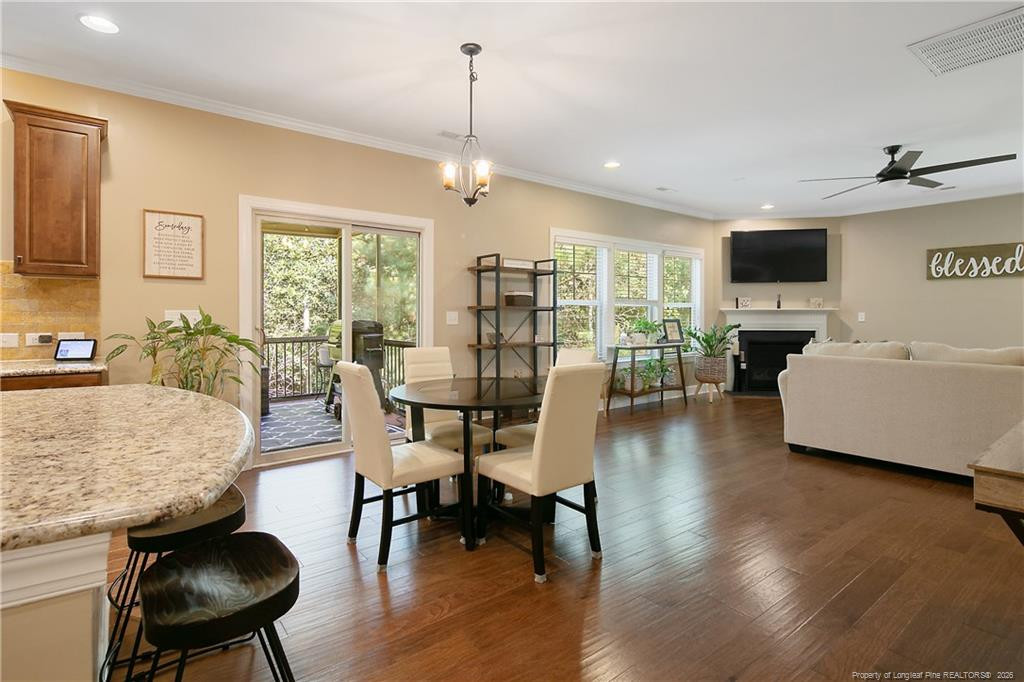 16 Spring Pond Lane Property Photo 8
