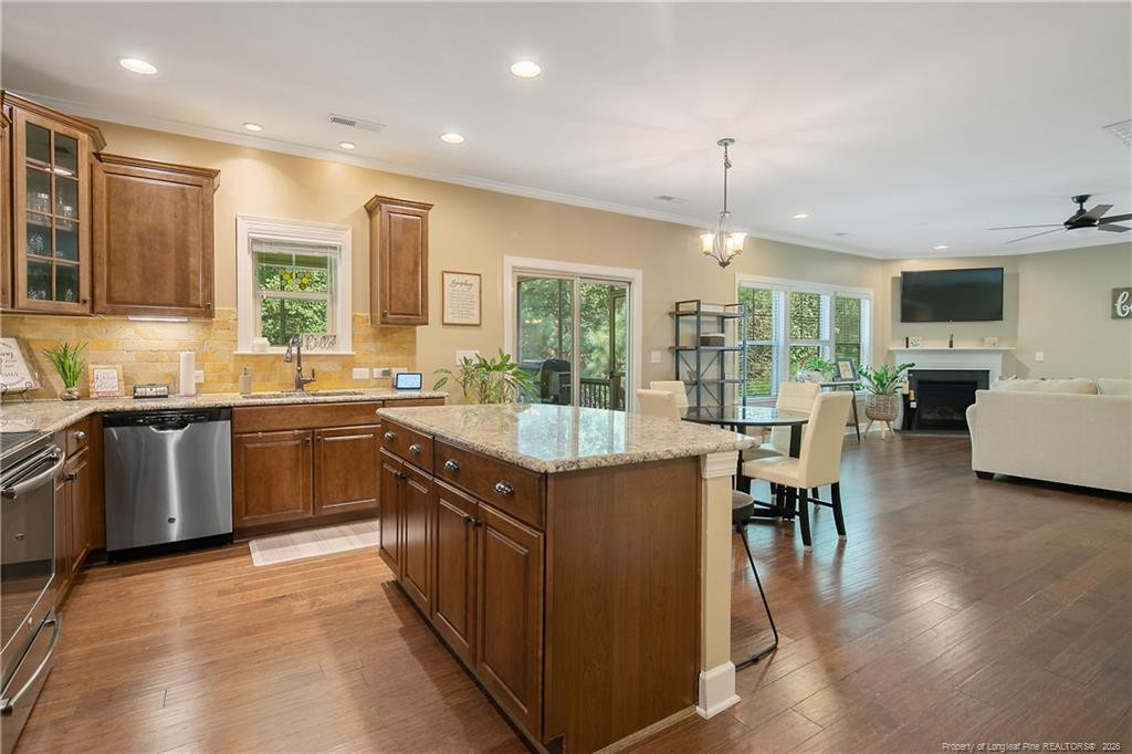 16 Spring Pond Lane Property Photo 9