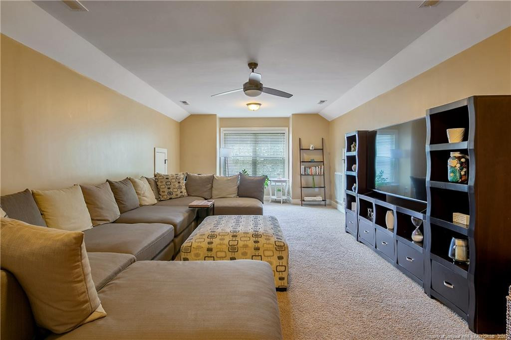 16 Spring Pond Lane Property Photo 26
