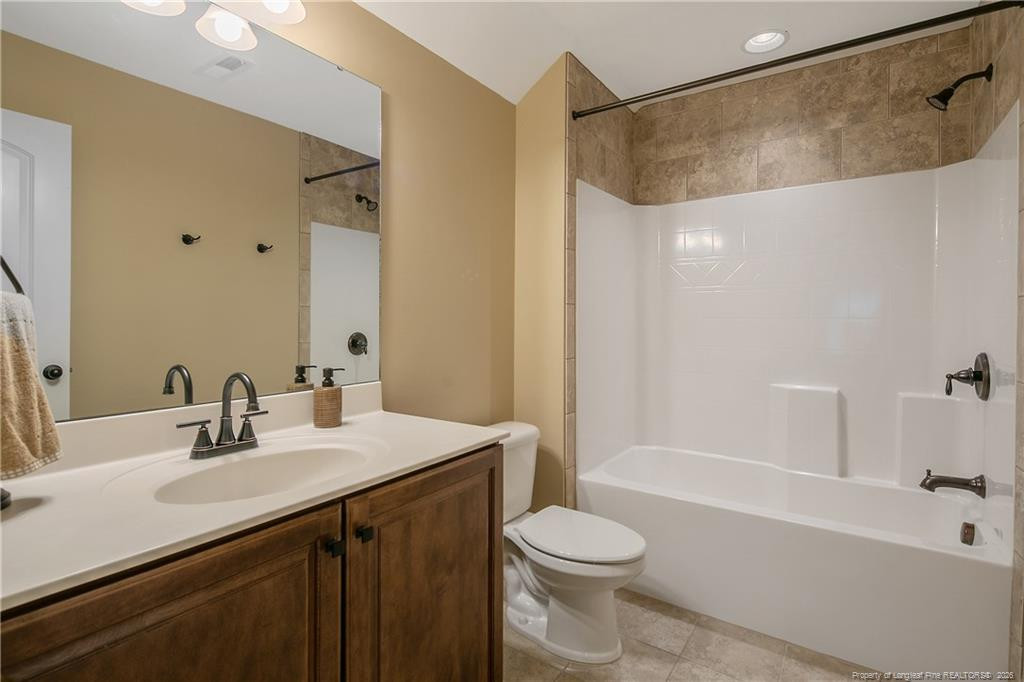 16 Spring Pond Lane Property Photo 28