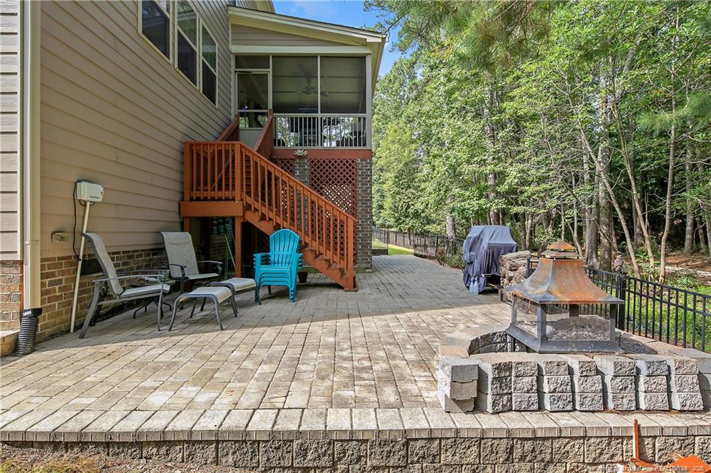 16 Spring Pond Lane Property Photo 29