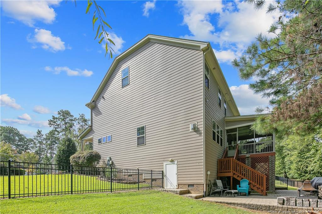 16 Spring Pond Lane Property Photo 31