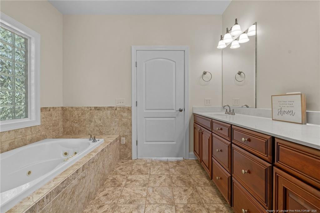 15 The Pointe Property Photo 18
