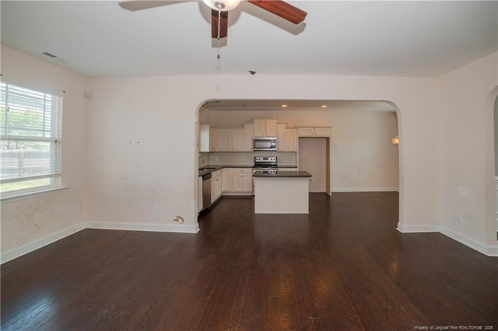 4410 Narrow Pine Court Property Photo 9