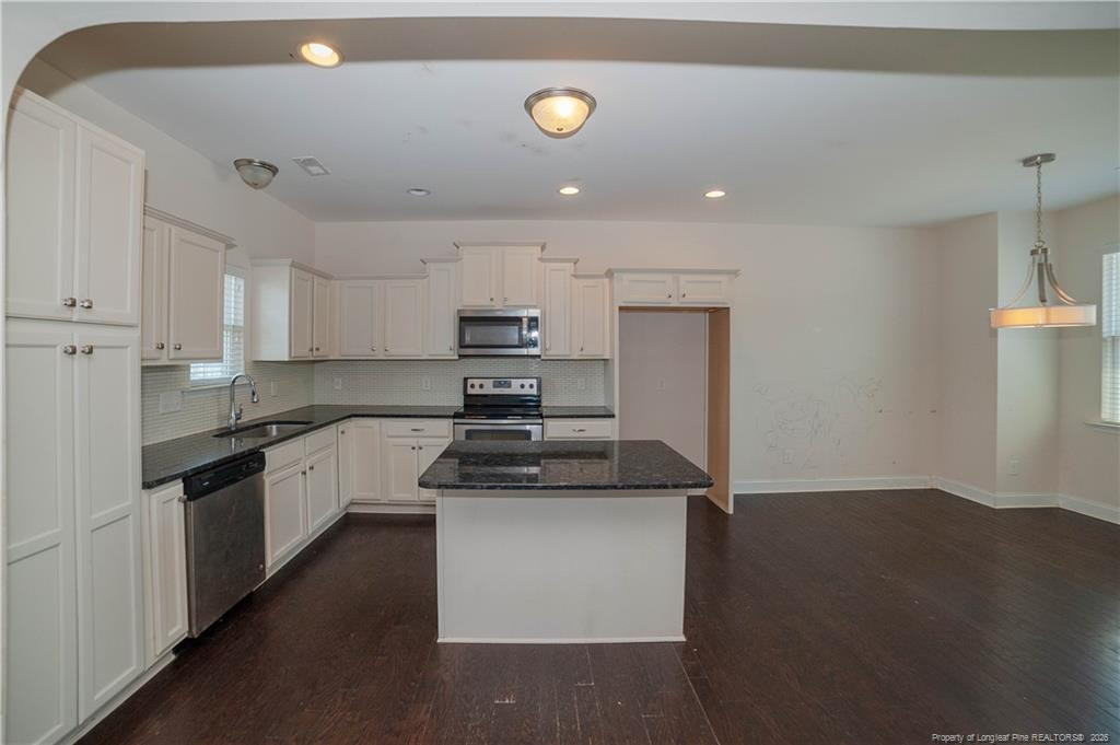 4410 Narrow Pine Court Property Photo 11