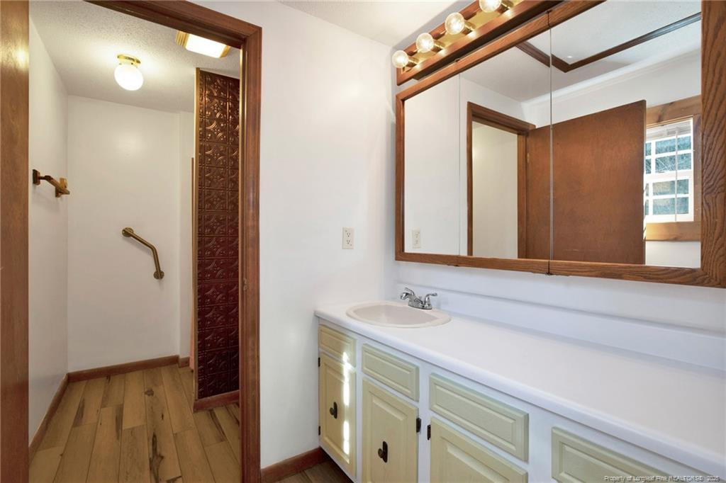 567 Johns Road Property Photo 17