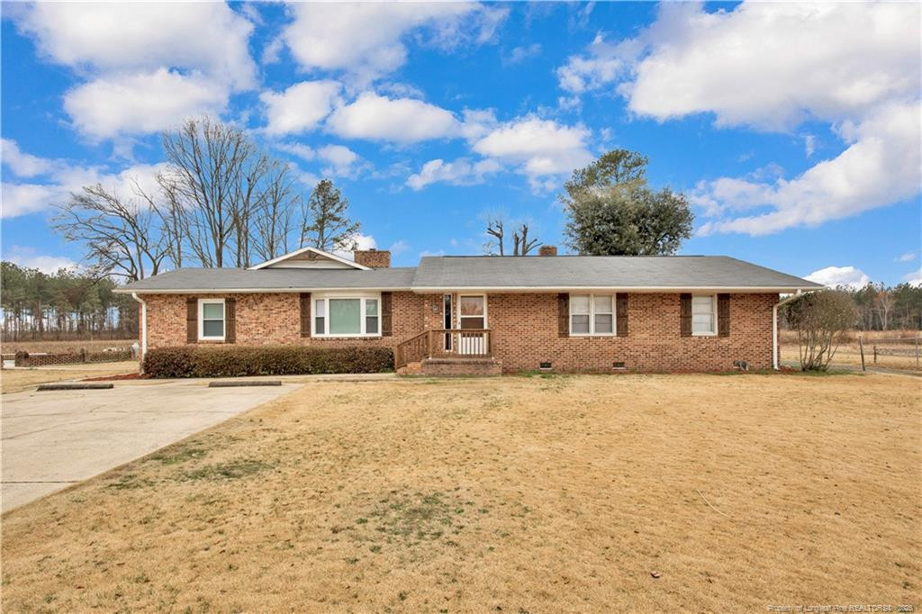 8161 E 130 Highway Property Photo 1