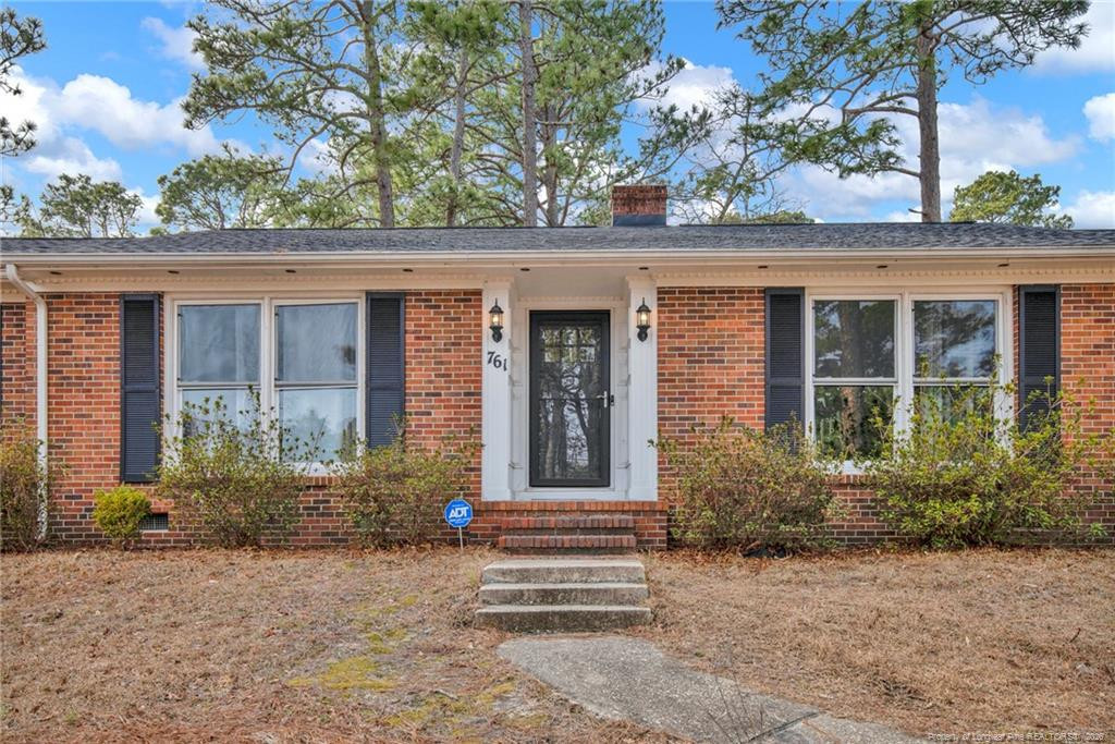 761 Galloway Drive Property Photo 4