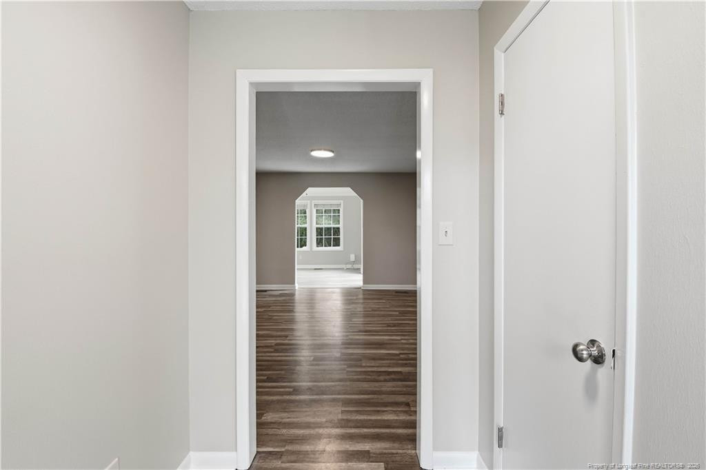 6813 Foxton Court Property Photo 8