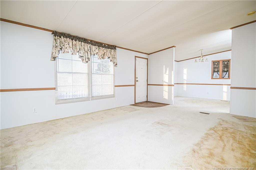 6331 Sandy Creek Road Property Photo 5