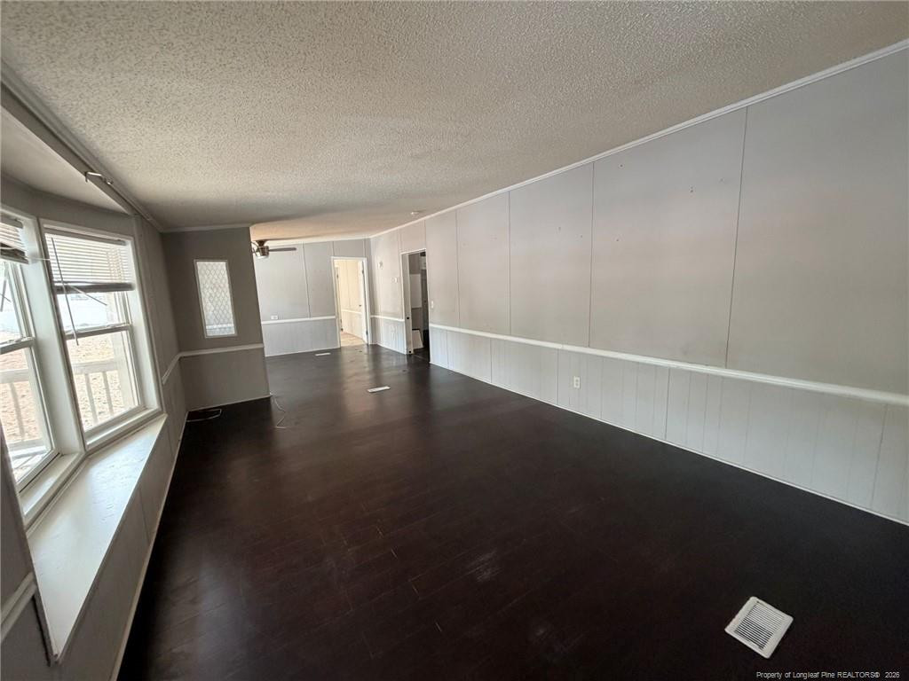 204 Riverview Drive Property Photo 2