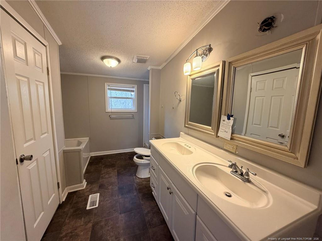 204 Riverview Drive Property Photo 5