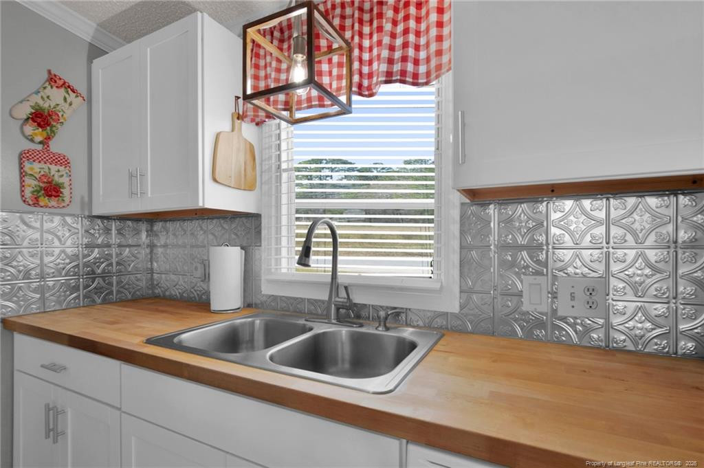 4913 Sand Mine Road Property Photo 13