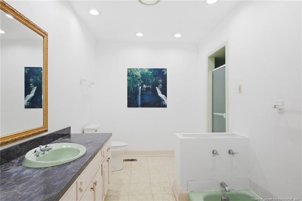 1503 Lake View Road S Property Photo 18