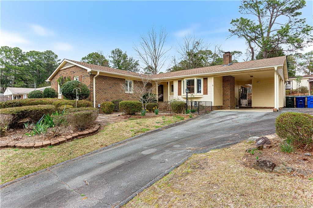 1429 Paisley Avenue Property Photo 1