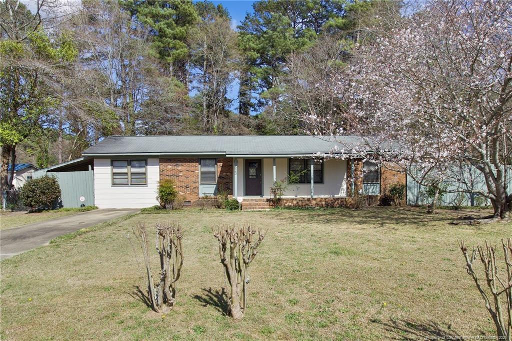 523 Varga Street Property Photo 1