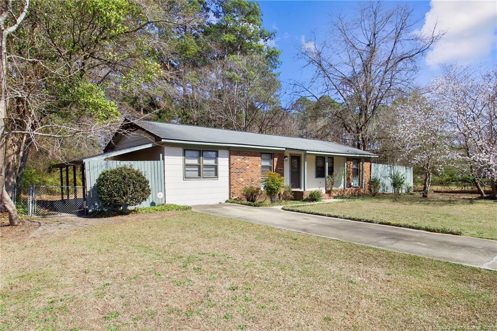 523 Varga Street Property Photo 3
