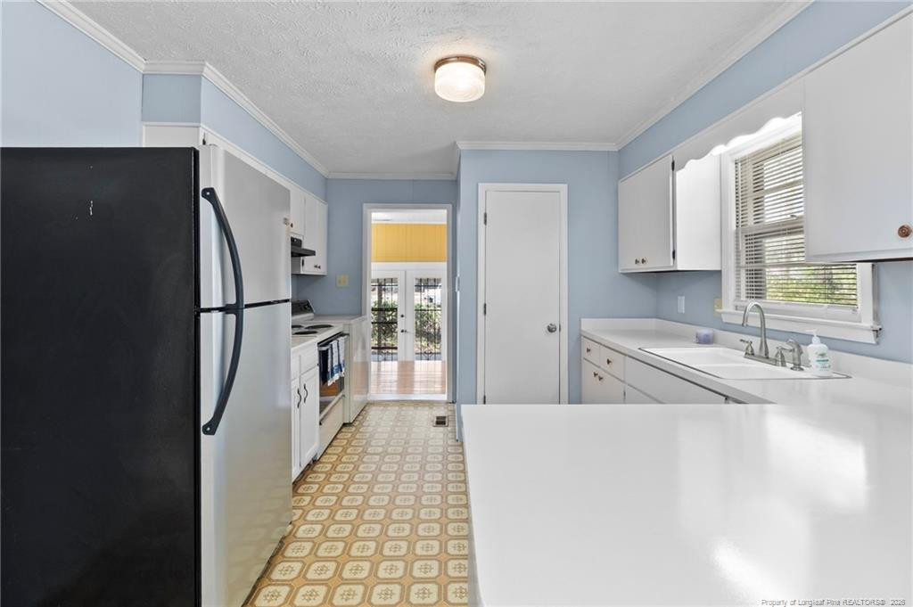 523 Varga Street Property Photo 15