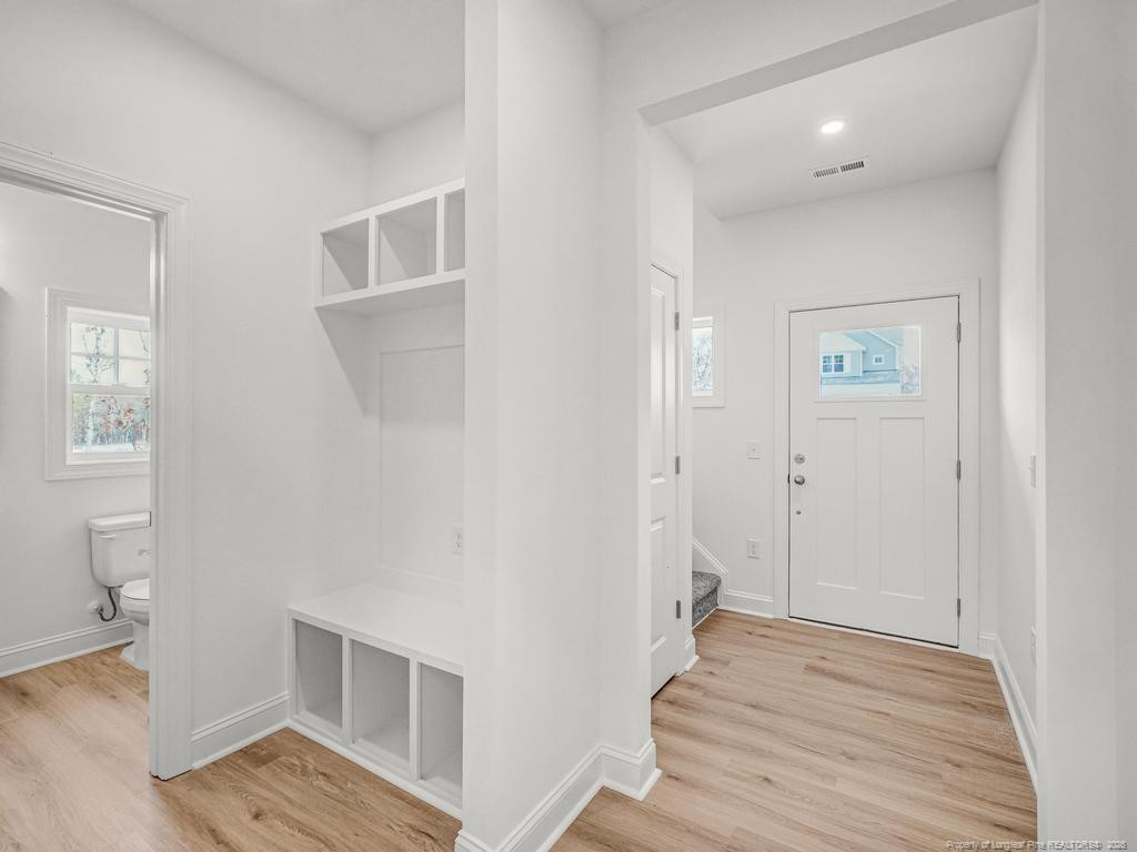 189 Travelers Way Property Photo 3