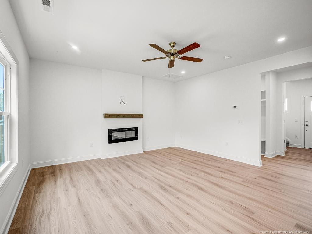 189 Travelers Way Property Photo 11