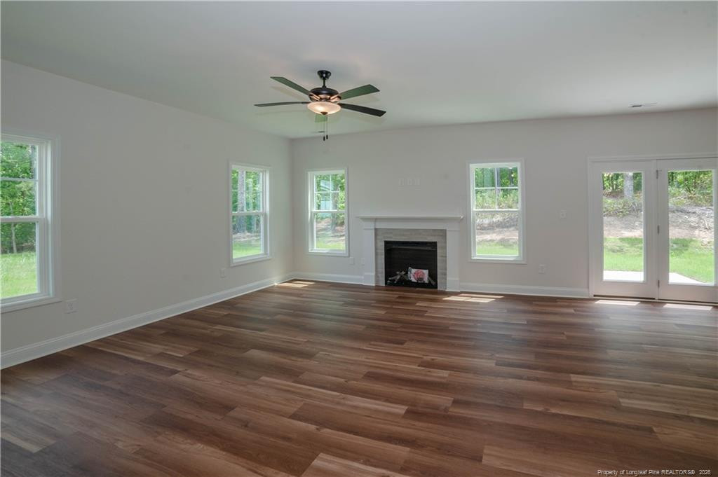 475 Crichton Court Property Photo 3