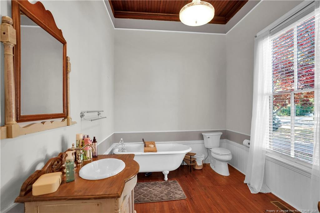 115 N Magnolia Street Property Photo 14