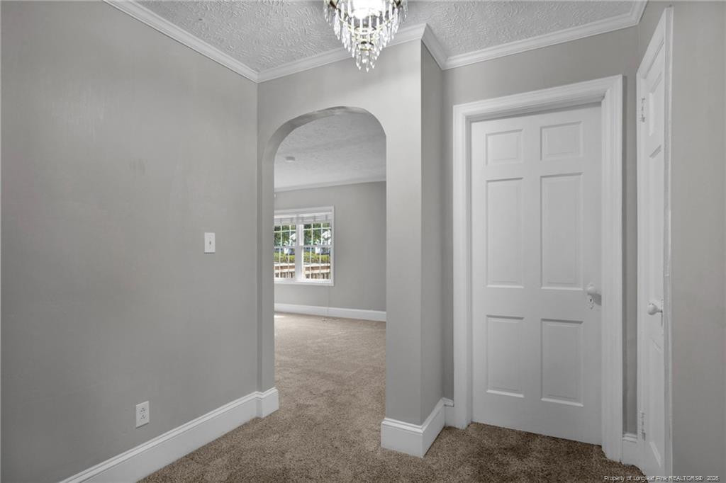611 Glenville Avenue Property Photo 33